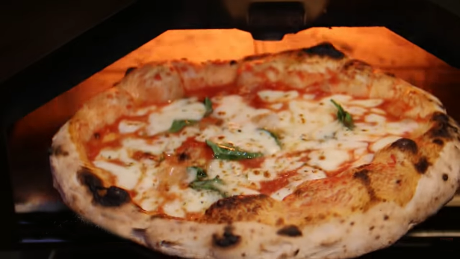 Ooni Pro Pizza Oven Review - PizzaNea